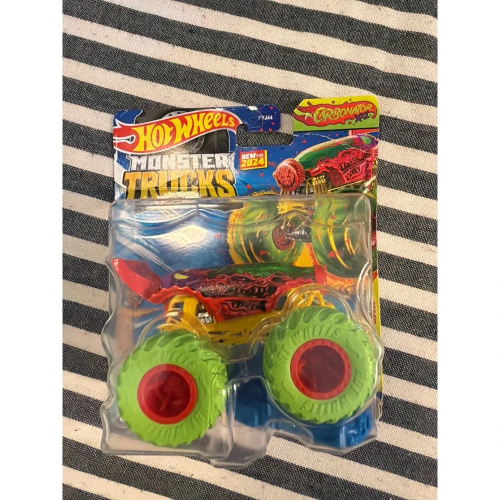 Hot‎ Wheels Monster Trucks Carbonator XXL 2024 Green Red 1:64 Scale FYJ44 New
